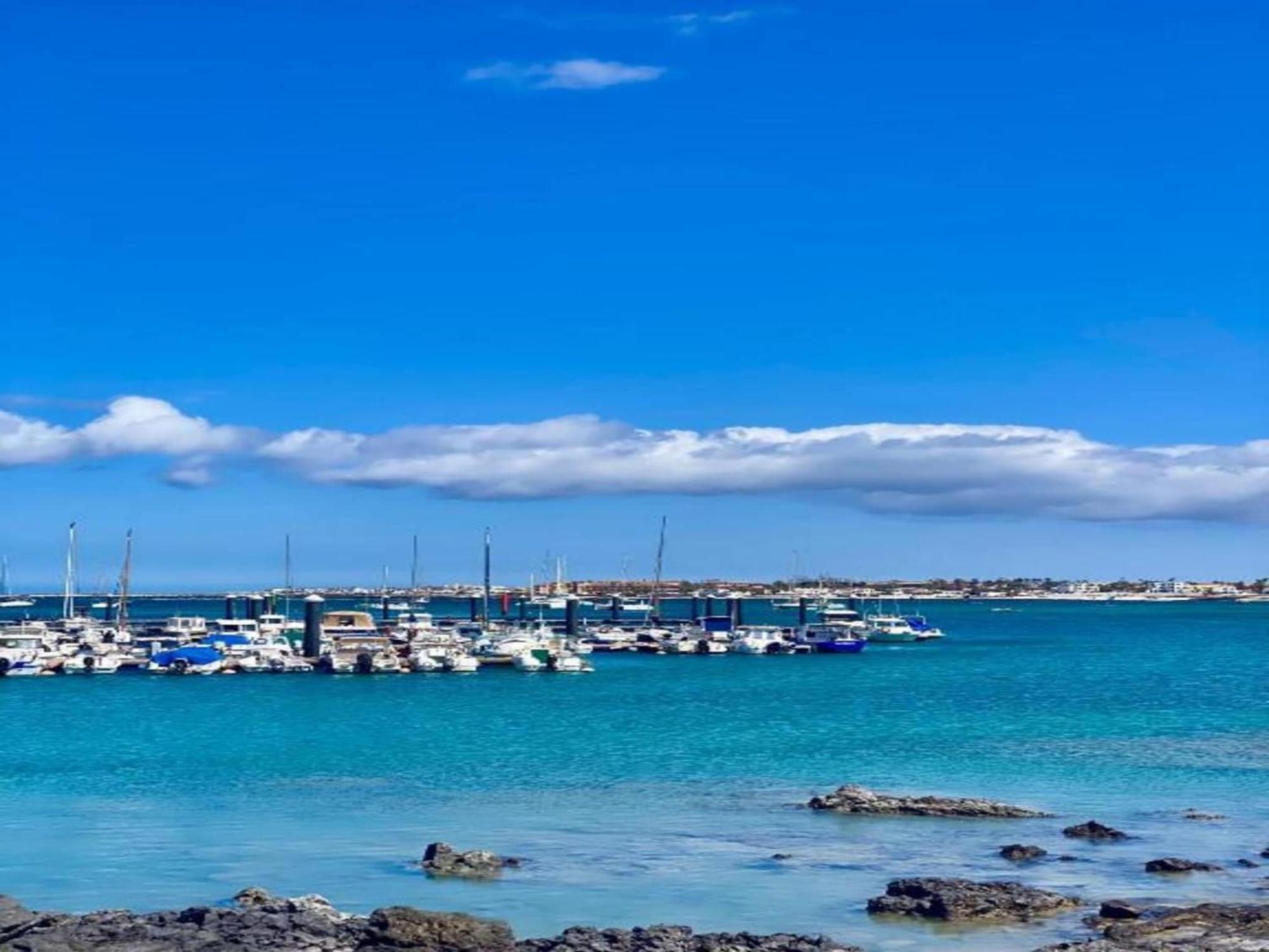 With Pool And Private Access To The Villa Corralejo